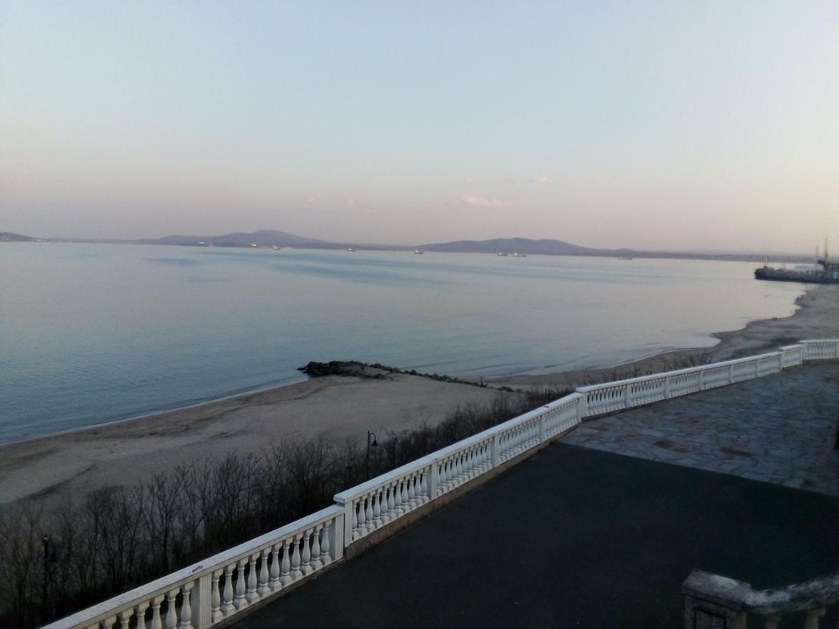 Апартамент Зорница Lejlighed Burgas City Eksteriør billede