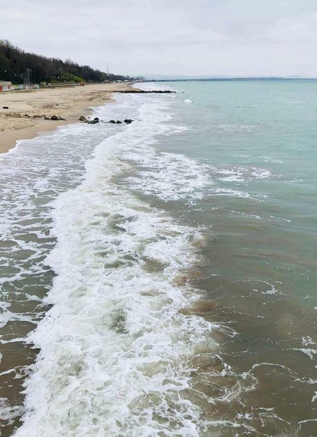 Апартамент Зорница Lejlighed Burgas City Eksteriør billede